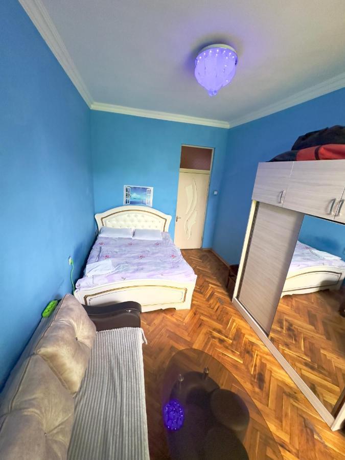 Karson Family Hostel & Guest House Erévan Extérieur photo