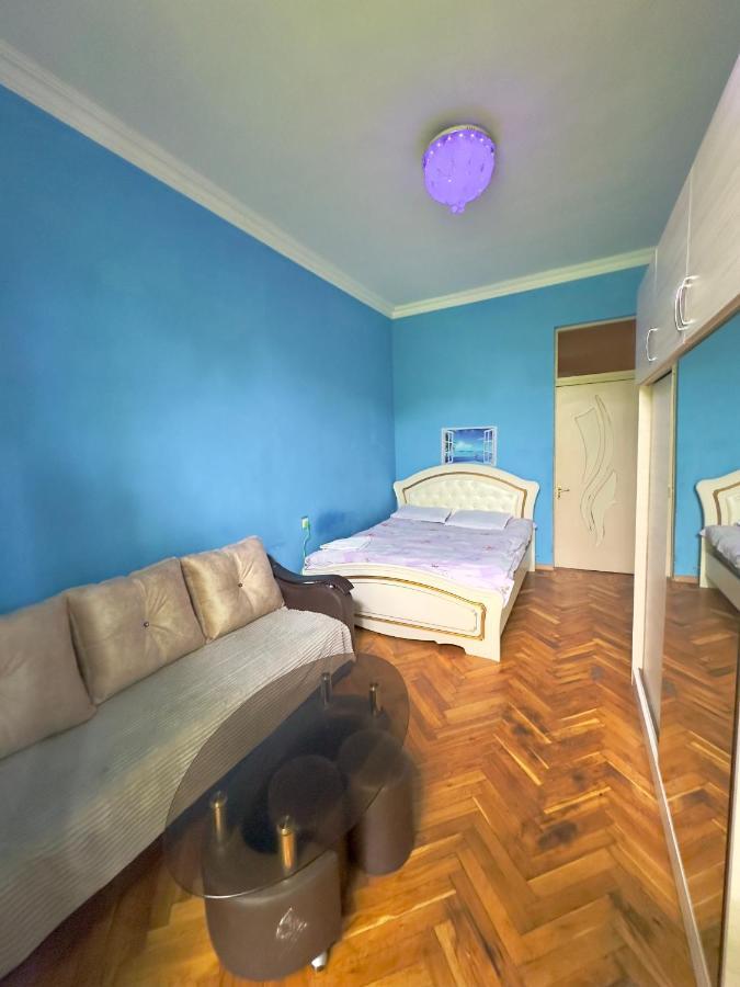 Karson Family Hostel & Guest House Erévan Extérieur photo