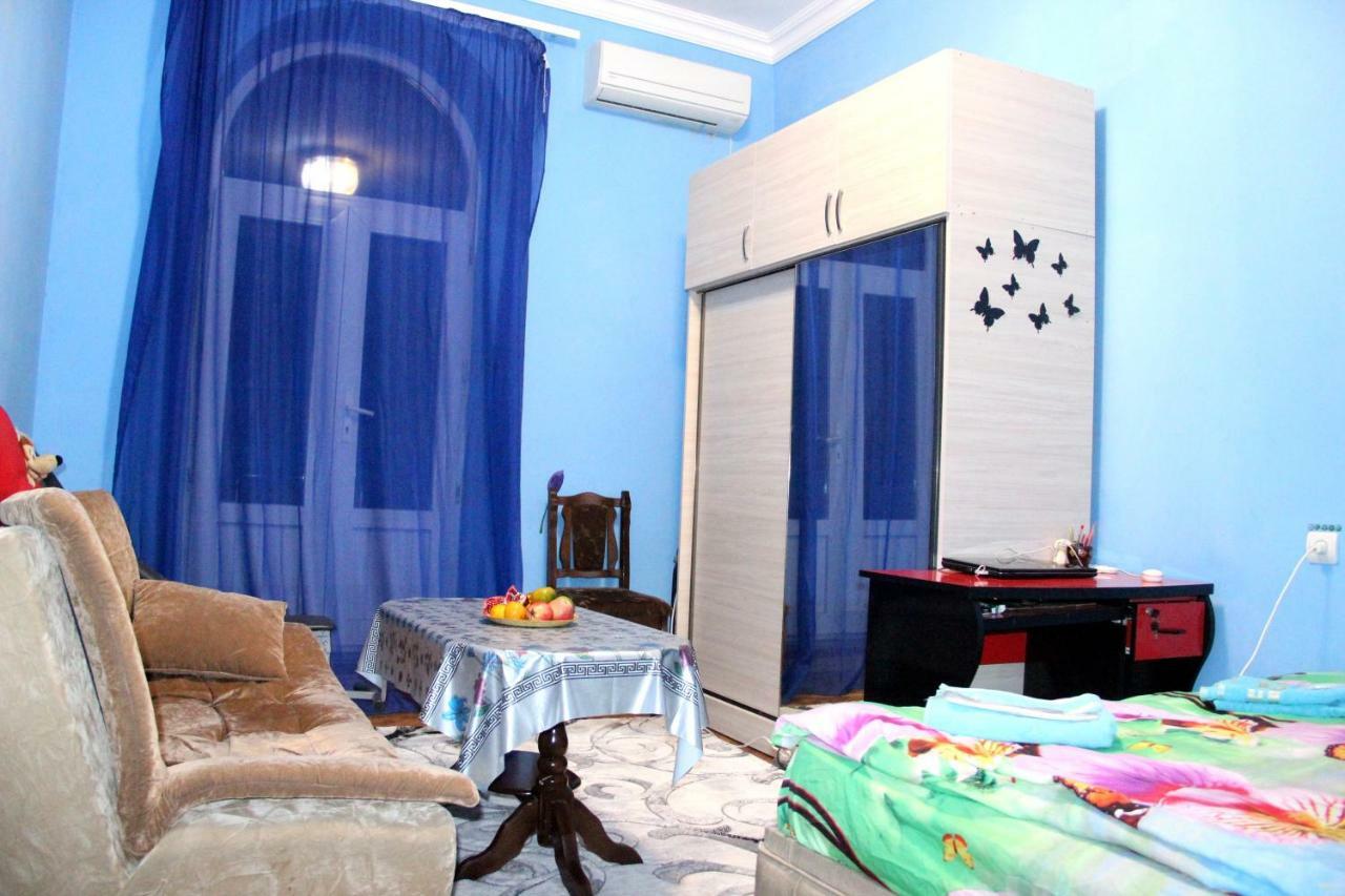 Karson Family Hostel & Guest House Erévan Extérieur photo